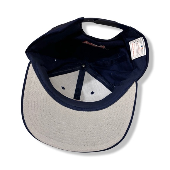 Vintage 1993 Montreal Expos SnapBack Hat - Picture 5 of 5